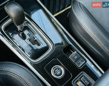 Черный Мицубиси Аутлендер, объемом двигателя 2.36 л и пробегом 64 тыс. км за 29900 $, фото 35 на Automoto.ua