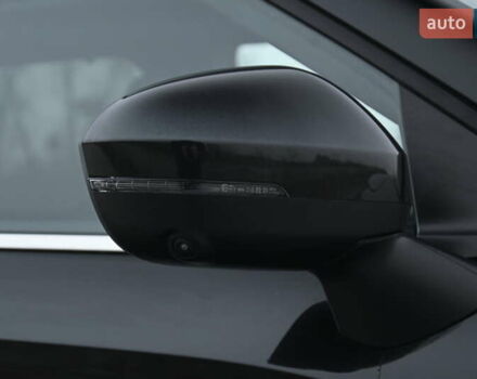 Черный Мицубиси Аутлендер, объемом двигателя 2.36 л и пробегом 20 тыс. км за 38000 $, фото 13 на Automoto.ua