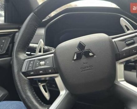 Черный Мицубиси Аутлендер, объемом двигателя 2.36 л и пробегом 37 тыс. км за 37000 $, фото 44 на Automoto.ua