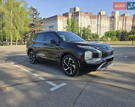 Черный Мицубиси Аутлендер, объемом двигателя 2.36 л и пробегом 37 тыс. км за 37000 $, фото 65 на Automoto.ua