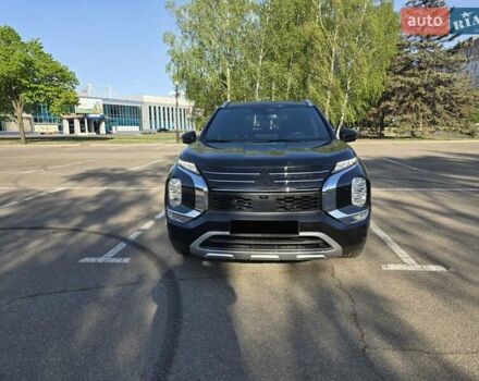 Черный Мицубиси Аутлендер, объемом двигателя 2.36 л и пробегом 37 тыс. км за 37000 $, фото 18 на Automoto.ua