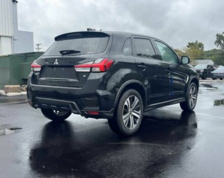 Черный Мицубиси Аутлендер, объемом двигателя 2 л и пробегом 17 тыс. км за 8800 $, фото 4 на Automoto.ua