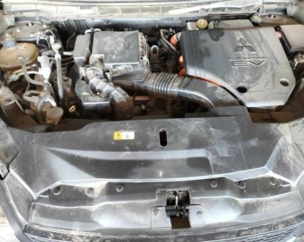 Чорний Міцубісі Аутлендер, об'ємом двигуна 2.4 л та пробігом 15 тис. км за 8500 $, фото 11 на Automoto.ua