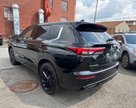 Черный Мицубиси Аутлендер, объемом двигателя 2.5 л и пробегом 23 тыс. км за 28500 $, фото 5 на Automoto.ua