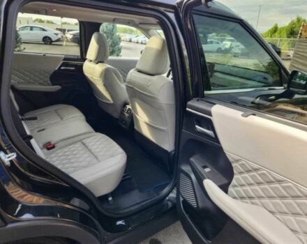 Черный Мицубиси Аутлендер, объемом двигателя 2.4 л и пробегом 27 тыс. км за 25400 $, фото 10 на Automoto.ua