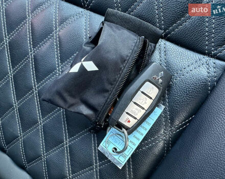 Черный Мицубиси Аутлендер, объемом двигателя 2.4 л и пробегом 56 тыс. км за 37300 $, фото 66 на Automoto.ua