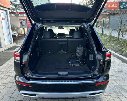 Черный Мицубиси Аутлендер, объемом двигателя 2.4 л и пробегом 56 тыс. км за 37300 $, фото 69 на Automoto.ua