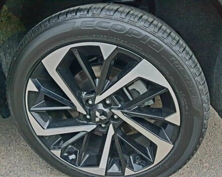 Черный Мицубиси Аутлендер, объемом двигателя 2.5 л и пробегом 5 тыс. км за 768 $, фото 7 на Automoto.ua