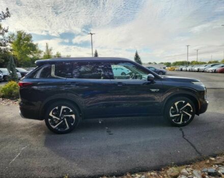 Чорний Міцубісі Аутлендер, об'ємом двигуна 0 л та пробігом 12 тис. км за 26000 $, фото 3 на Automoto.ua