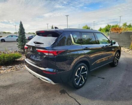 Черный Мицубиси Аутлендер, объемом двигателя 2.4 л и пробегом 26 тыс. км за 14200 $, фото 4 на Automoto.ua