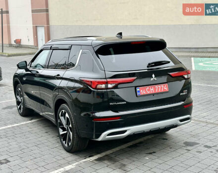 Черный Мицубиси Аутлендер, объемом двигателя 2.4 л и пробегом 56 тыс. км за 37300 $, фото 23 на Automoto.ua
