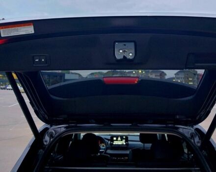 Черный Мицубиси Аутлендер, объемом двигателя 2.5 л и пробегом 5 тыс. км за 32499 $, фото 5 на Automoto.ua