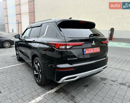 Черный Мицубиси Аутлендер, объемом двигателя 2.4 л и пробегом 56 тыс. км за 37300 $, фото 24 на Automoto.ua