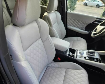 Черный Мицубиси Аутлендер, объемом двигателя 2.4 л и пробегом 27 тыс. км за 25400 $, фото 9 на Automoto.ua