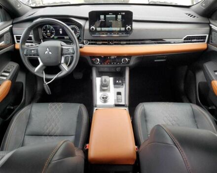 Чорний Міцубісі Аутлендер, об'ємом двигуна 2.4 л та пробігом 26 тис. км за 15000 $, фото 7 на Automoto.ua