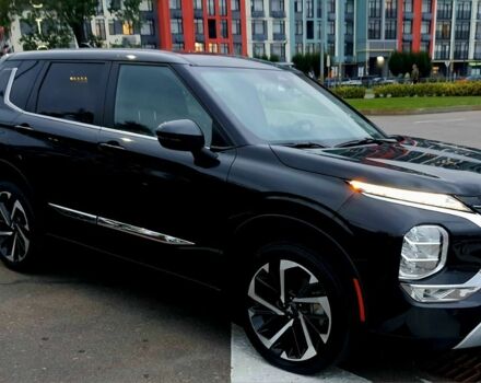 Черный Мицубиси Аутлендер, объемом двигателя 2.5 л и пробегом 5 тыс. км за 768 $, фото 3 на Automoto.ua