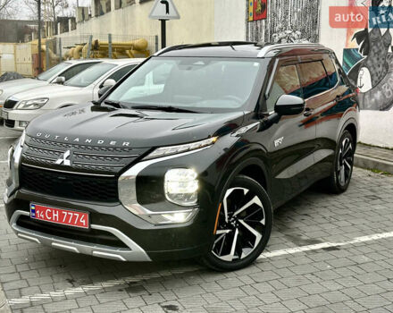 Черный Мицубиси Аутлендер, объемом двигателя 2.4 л и пробегом 56 тыс. км за 37300 $, фото 6 на Automoto.ua