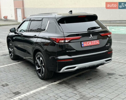 Черный Мицубиси Аутлендер, объемом двигателя 2.4 л и пробегом 56 тыс. км за 37300 $, фото 22 на Automoto.ua