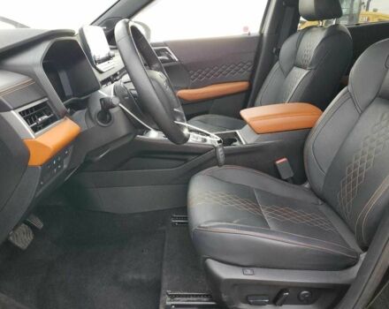 Чорний Міцубісі Аутлендер, об'ємом двигуна 2.4 л та пробігом 26 тис. км за 15000 $, фото 6 на Automoto.ua