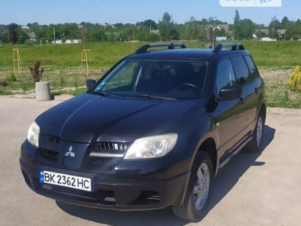 Міцубісі Аутлендер 2005 у Рівному на Automoto.ua Чорний Міцубісі Аутлендер, об'ємом двигуна 2 л та пробігом 270 тис. км за 6450 $, фото 1 на Automoto.ua