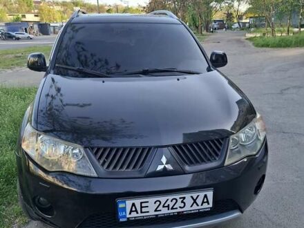 Міцубісі Аутлендер 2007 у Дніпро (Дніпропетровську) на Automoto.ua Чорний Міцубісі Аутлендер, об'ємом двигуна 3 л та пробігом 240 тис. км за 9400 $, фото 1 на Automoto.ua