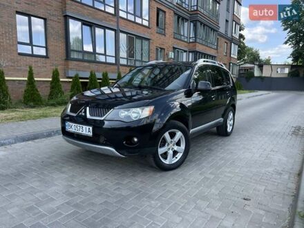 Міцубісі Аутлендер 2007 у Житомирі на Automoto.ua Чорний Міцубісі Аутлендер, об'ємом двигуна 2 л та пробігом 268 тис. км за 7999 $, фото 1 на Automoto.ua
