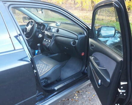 Міцубісі Аутлендер 2007 у Мироновке на Automoto.ua Чорний Міцубісі Аутлендер, об'ємом двигуна 2 л та пробігом 278 тис. км за 6500 $, фото 1 на Automoto.ua