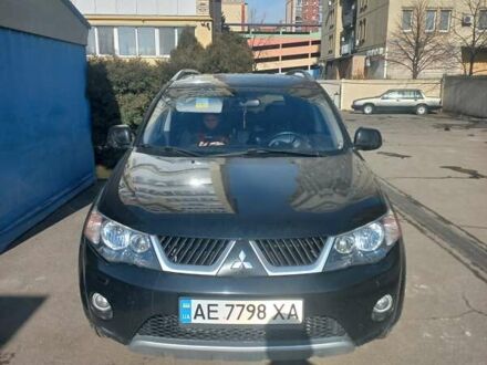 Мицубиси Аутлендер 2008 в Днепре (Днепропетровске) на Automoto.ua Черный Мицубиси Аутлендер, объемом двигателя 3 л и пробегом 199 тыс. км за 10000 $, фото 1 на Automoto.ua