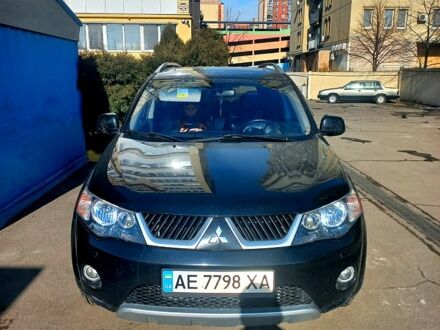 Міцубісі Аутлендер 2008 у Дніпро (Дніпропетровську) на Automoto.ua Чорний Міцубісі Аутлендер, об'ємом двигуна 3 л та пробігом 200 тис. км за 10000 $, фото 1 на Automoto.ua