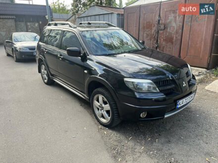 Мицубиси Аутлендер 2008 в Киеве на Automoto.ua Черный Мицубиси Аутлендер, объемом двигателя 2.38 л и пробегом 308 тыс. км за 6700 $, фото 1 на Automoto.ua