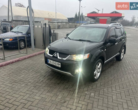 Чорний Міцубісі Аутлендер, об'ємом двигуна 3 л та пробігом 220 тис. км за 8500 $, фото 1 на Automoto.ua