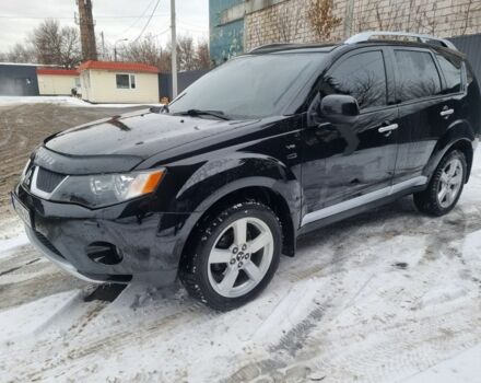 Чорний Міцубісі Аутлендер, об'ємом двигуна 3 л та пробігом 200 тис. км за 9600 $, фото 1 на Automoto.ua