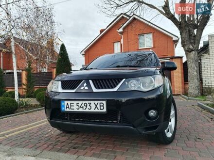 Чорний Міцубісі Аутлендер, об'ємом двигуна 2.36 л та пробігом 192 тис. км за 8800 $, фото 1 на Automoto.ua