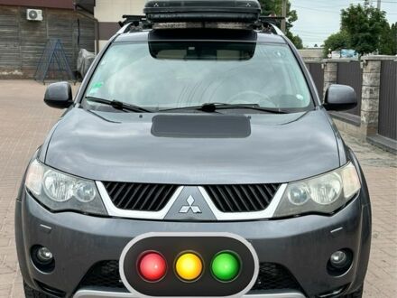 Мицубиси Аутлендер 2009 в Киеве на Automoto.ua Черный Мицубиси Аутлендер, объемом двигателя 2 л и пробегом 240 тыс. км за 5450 $, фото 1 на Automoto.ua