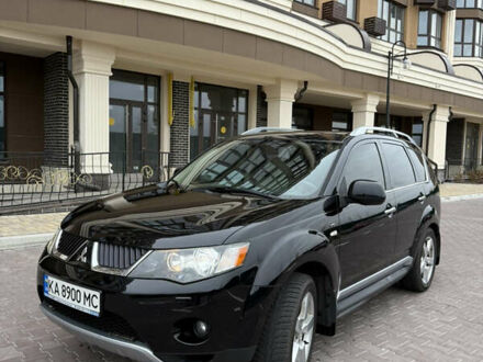 Чорний Міцубісі Аутлендер, об'ємом двигуна 3 л та пробігом 260 тис. км за 9500 $, фото 1 на Automoto.ua