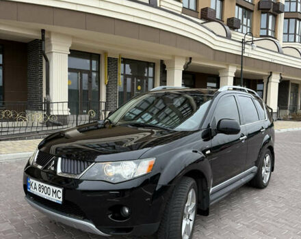 Чорний Міцубісі Аутлендер, об'ємом двигуна 3 л та пробігом 260 тис. км за 9500 $, фото 1 на Automoto.ua