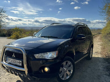 Міцубісі Аутлендер 2010 у Борщеве на Automoto.ua Чорний Міцубісі Аутлендер, об'ємом двигуна 2 л та пробігом 258 тис. км за 8699 $, фото 1 на Automoto.ua