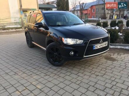 Міцубісі Аутлендер 2010 у Самборе на Automoto.ua Чорний Міцубісі Аутлендер, об'ємом двигуна 2.4 л та пробігом 245 тис. км за 10100 $, фото 1 на Automoto.ua