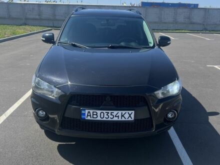 Міцубісі Аутлендер 2010 у Вінниці на Automoto.ua Чорний Міцубісі Аутлендер, об'ємом двигуна 3 л та пробігом 245 тис. км за 9100 $, фото 1 на Automoto.ua