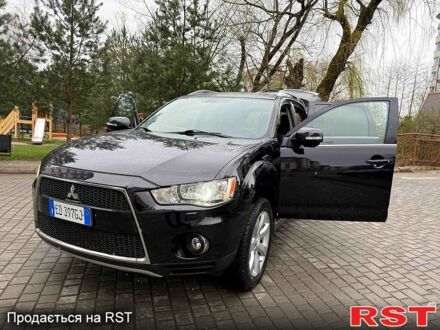 Міцубісі Аутлендер 2010 у Миколаєві на Automoto.ua Чорний Міцубісі Аутлендер, об'ємом двигуна 20 л та пробігом 269 тис. км за 11000 $, фото 1 на Automoto.ua