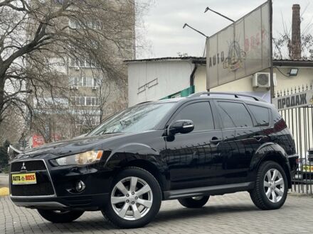 Мицубиси Аутлендер 2012 в Николаеве на Automoto.ua Черный Мицубиси Аутлендер, объемом двигателя 2.4 л и пробегом 160 тыс. км за 12500 $, фото 1 на Automoto.ua