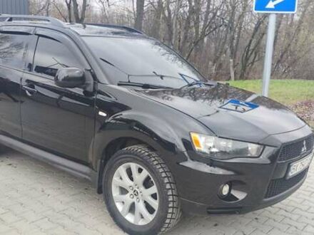 Мицубиси Аутлендер 2012 в Хмельницком на Automoto.ua Черный Мицубиси Аутлендер, объемом двигателя 2.36 л и пробегом 137 тыс. км за 11200 $, фото 1 на Automoto.ua
