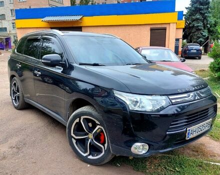 Чорний Міцубісі Аутлендер, об'ємом двигуна 2.3 л та пробігом 140 тис. км за 1750 $, фото 1 на Automoto.ua