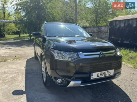 Мицубиси Аутлендер 2014 в Кривом Роге на Automoto.ua Черный Мицубиси Аутлендер, объемом двигателя 2.4 л и пробегом 229 тыс. км за 12550 $, фото 1 на Automoto.ua