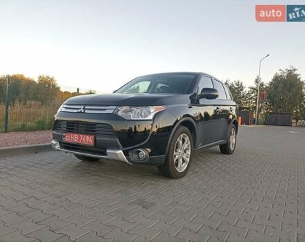 Черный Мицубиси Аутлендер, объемом двигателя 0 л и пробегом 203 тыс. км за 12600 $, фото 1 на Automoto.ua