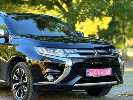 Мицубиси Аутлендер 2015 в Кобеляках на Automoto.ua Черный Мицубиси Аутлендер, объемом двигателя 2 л и пробегом 234 тыс. км за 17800 $, фото 1 на Automoto.ua