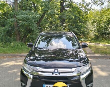 Чорний Міцубісі Аутлендер, об'ємом двигуна 0 л та пробігом 150 тис. км за 13200 $, фото 1 на Automoto.ua