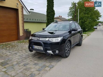 Міцубісі Аутлендер 2015 у Чорткові на Automoto.ua Чорний Міцубісі Аутлендер, об'ємом двигуна 2.27 л та пробігом 186 тис. км за 13999 $, фото 1 на Automoto.ua