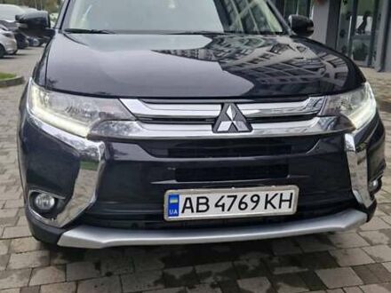 Мицубиси Аутлендер 2016 в Новояворовск на Automoto.ua Черный Мицубиси Аутлендер, объемом двигателя 2.36 л и пробегом 152 тыс. км за 14600 $, фото 1 на Automoto.ua