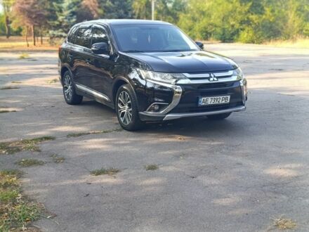 Міцубісі Аутлендер 2017 у Кривому Розі на Automoto.ua Чорний Міцубісі Аутлендер, об'ємом двигуна 2.4 л та пробігом 156 тис. км за 330 $, фото 1 на Automoto.ua